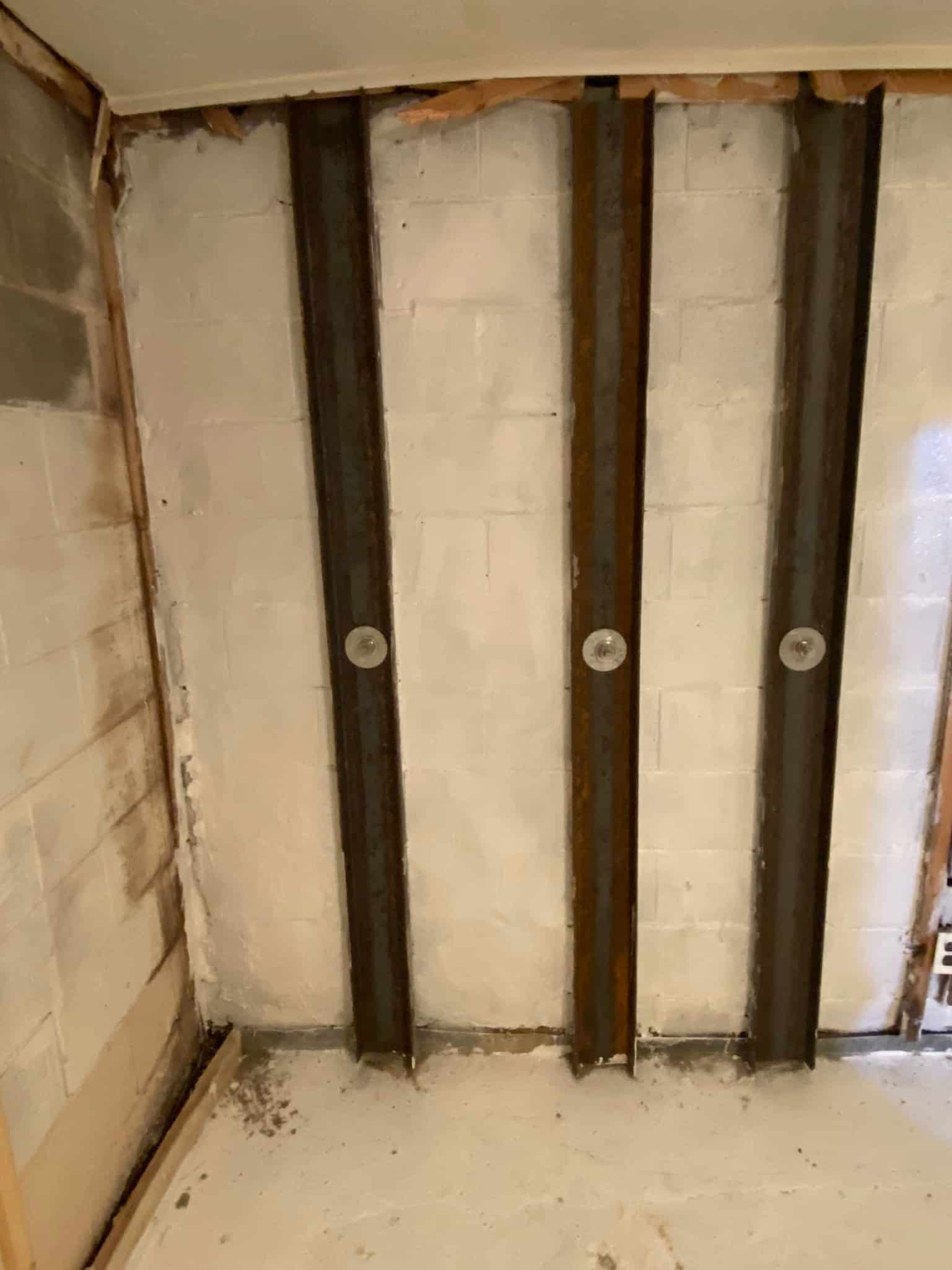Foundation cracks